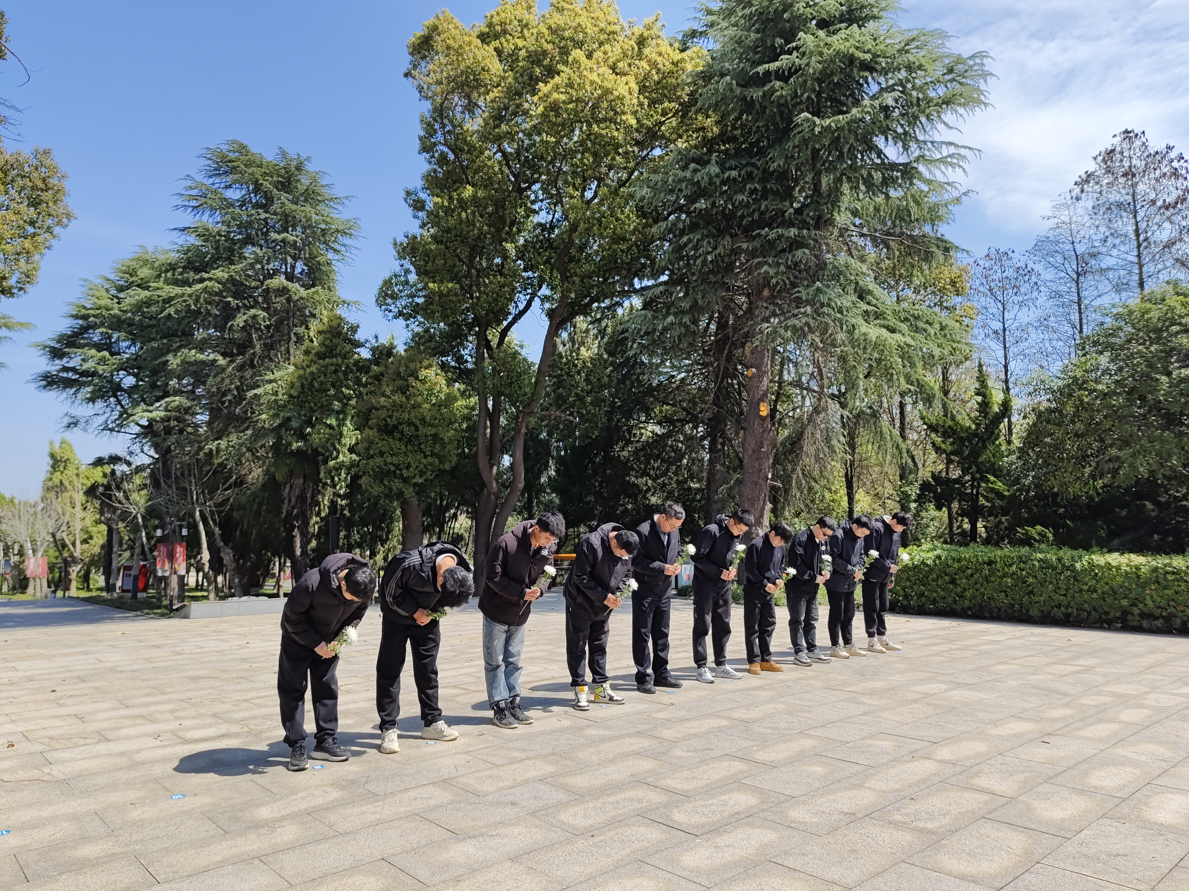 1bf7b54d87c3037de0a48c10b5674dd8.jpg 1bf7b54d87c3037de0a48c10b5674dd8.jpg